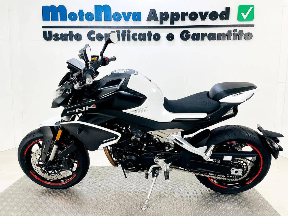 CFMOTO 800NK Advanced (2023 - 24) (5)