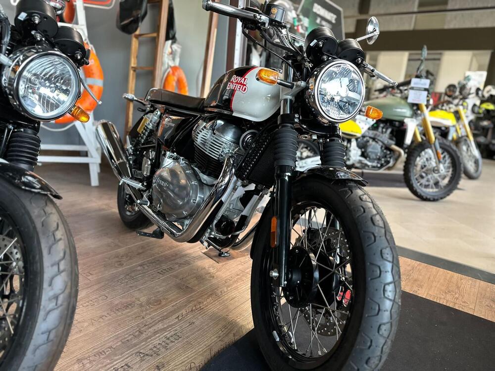 Royal Enfield Interceptor 650 (2021 - 24) (2)