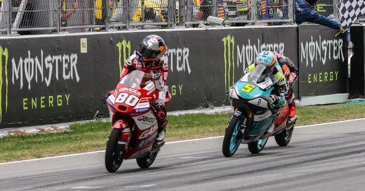 MotoGP 2023. GP di Catalogna. Moto3: altra vittoria del ragazzino David Alonso: "Sono stato intelligente nell'ultimo giro". Primo italiano Stefano Nepa [VIDEO]