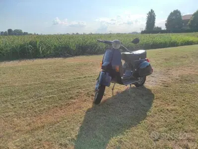 Piaggio VESPA PX125E ARCOBALENO d'epoca