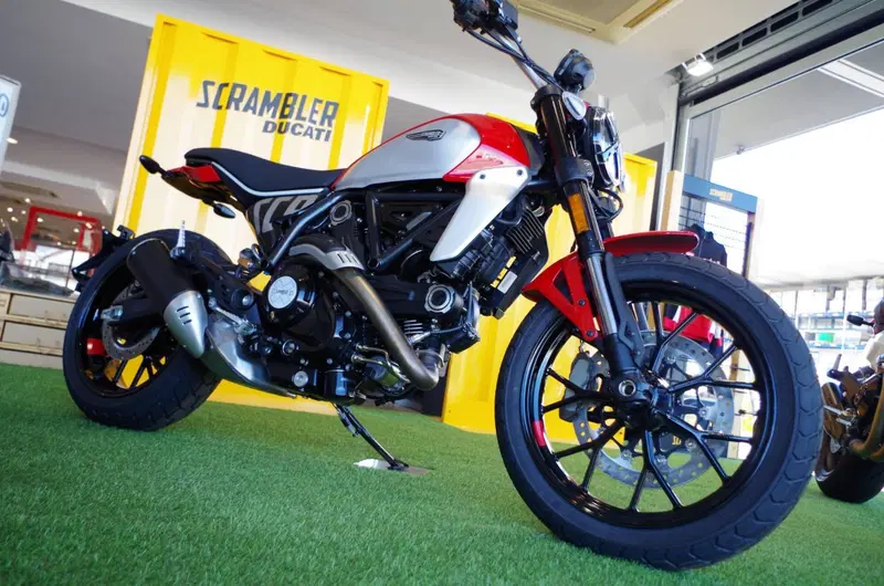 Ducati Scrambler 800 Icon (2023 - 24) (10)