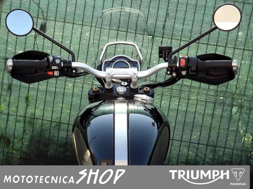 Triumph Scrambler 1200 XE Bond Edition (2020) (4)