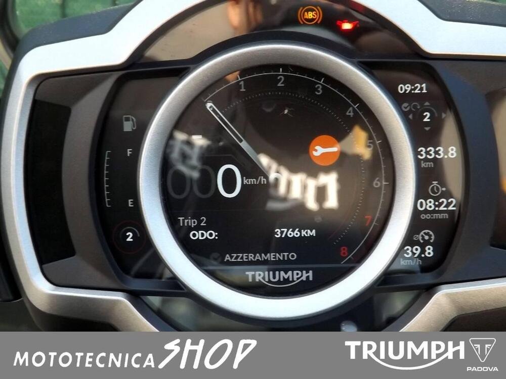 Triumph Scrambler 1200 XE Bond Edition (2020) (5)