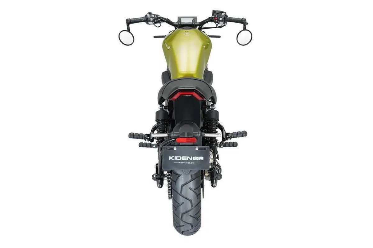 La piccola cruiser che fa 900 km con un pieno [VIDEO & GALLERY] (6)