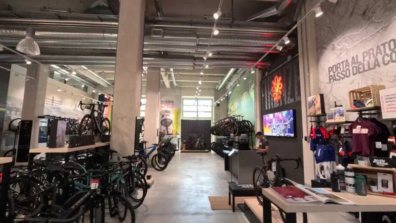 [ VIDEO ] Come sta cambiando il modo di vendere e-bike? L'esempio di Trek