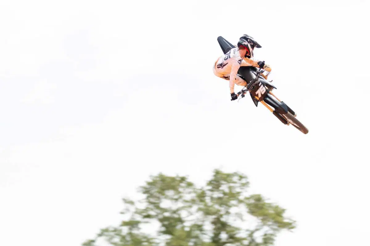 Triumph MX 250: il primo video in azione! (2)