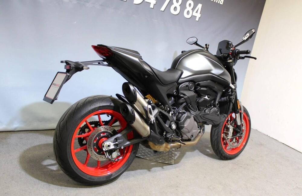 Ducati Monster 937 + (2021 - 24) (5)