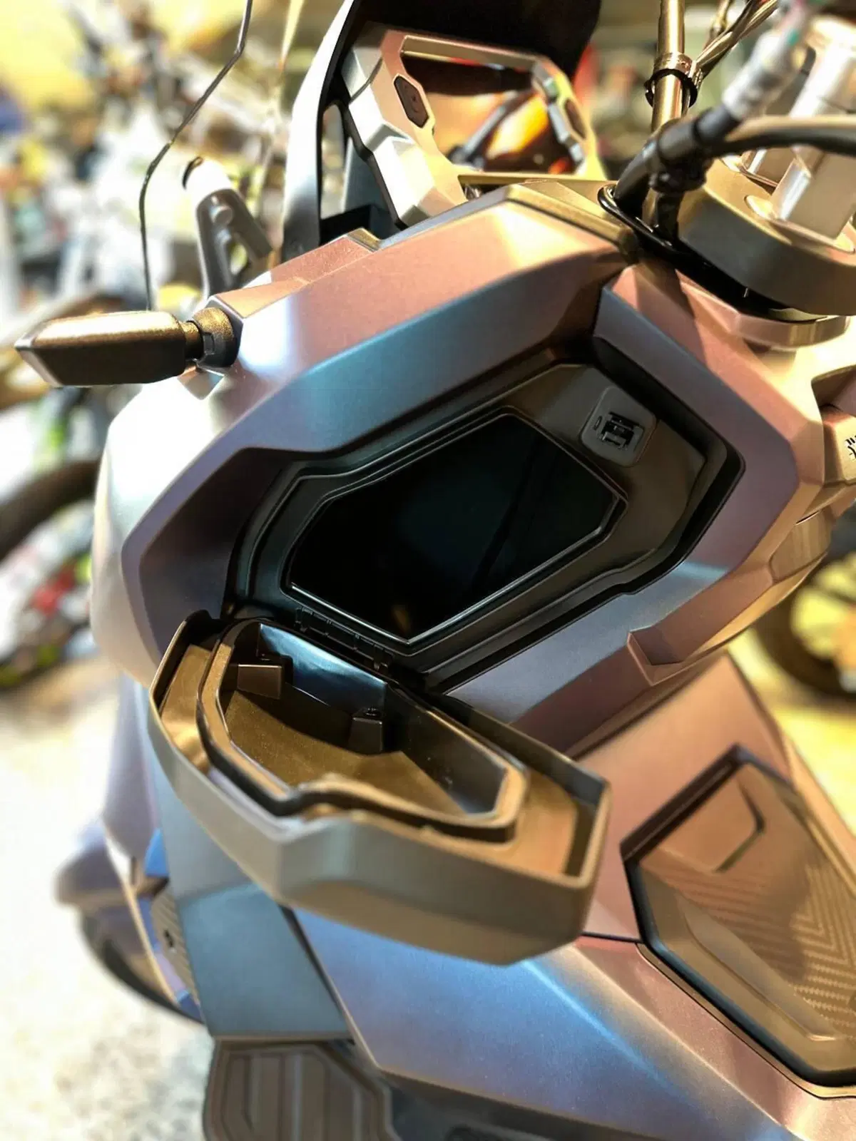 Sym ADX 125 (2025 - 26) (12)