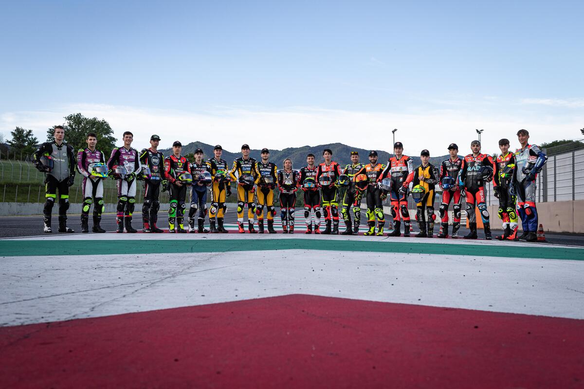Trofeo Aprilia RS660 2024: squadra che vince non si cambia - News - Moto.it
