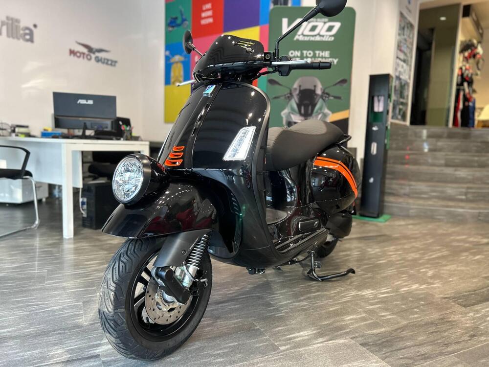 Vespa GTV 300 Hpe (2023 - 24) (2)