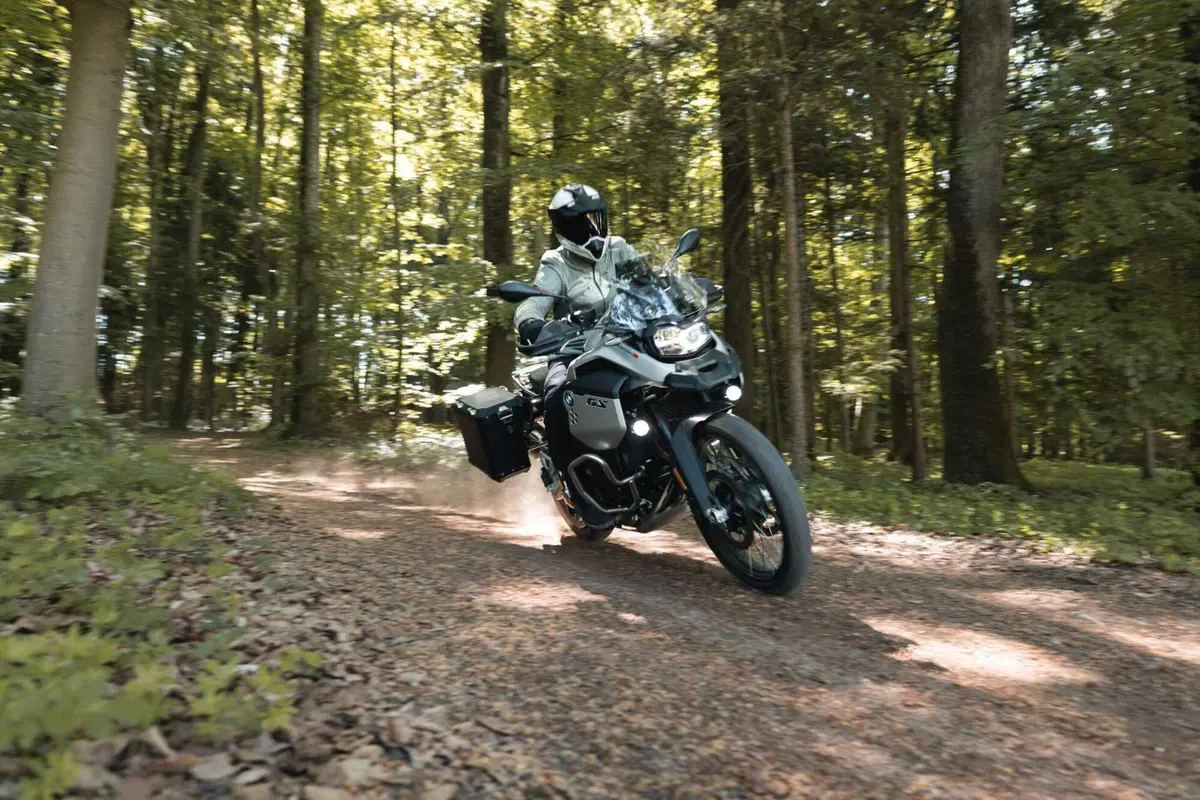 Arrivano le nuove BMW F 900 GS, F 900 GS Adventure e F 800 GS [GALLERY] (15)