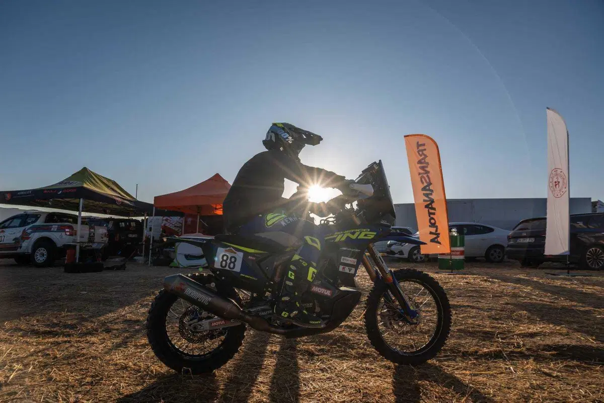 Rally-Raid. Transanatolia. Botturi cade, Tarres allunga (22)