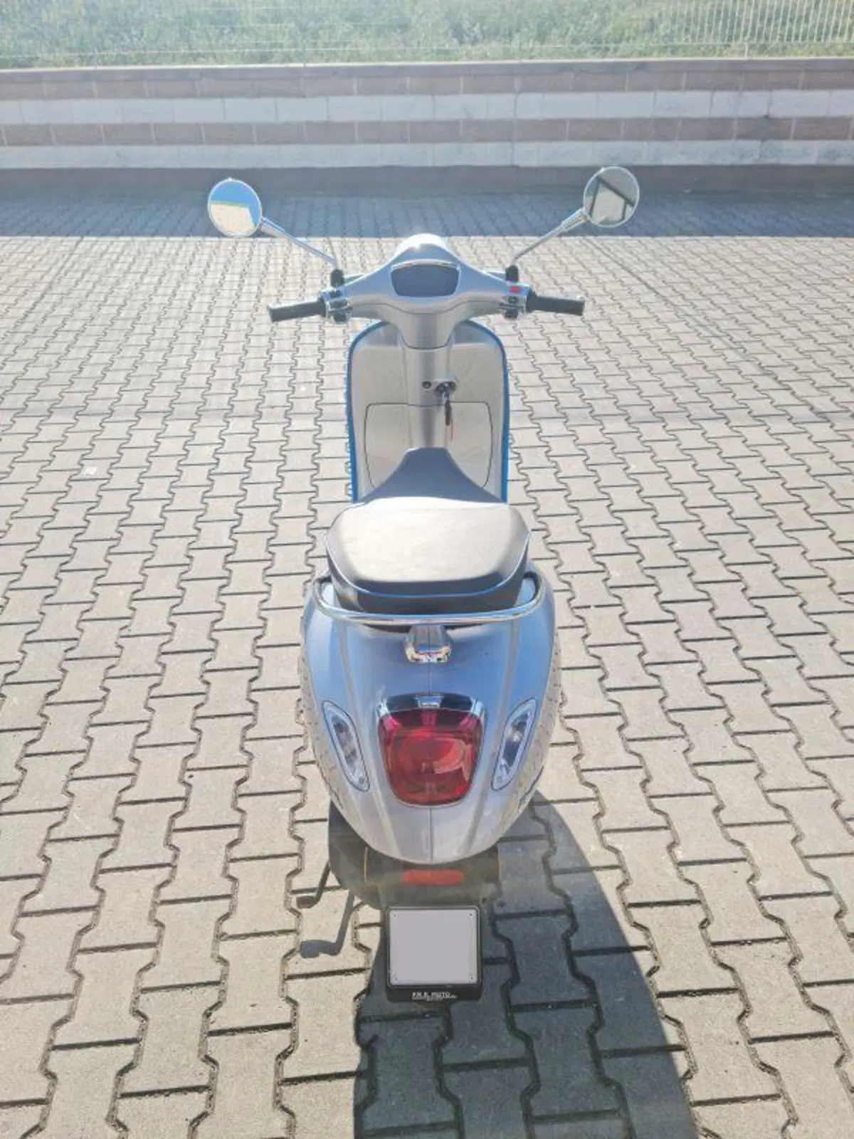 Piaggio Vespa 50 HP 4M (6)