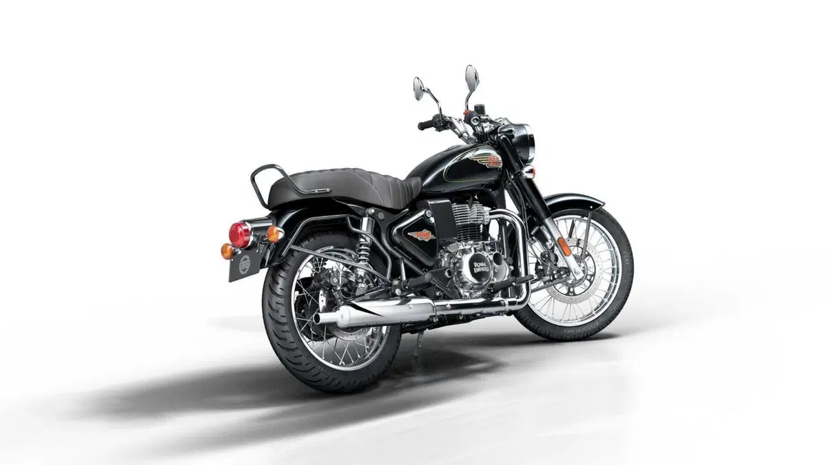 Royal Enfield presenta la nuova Bullet 350: eredità intramontabile  (18)