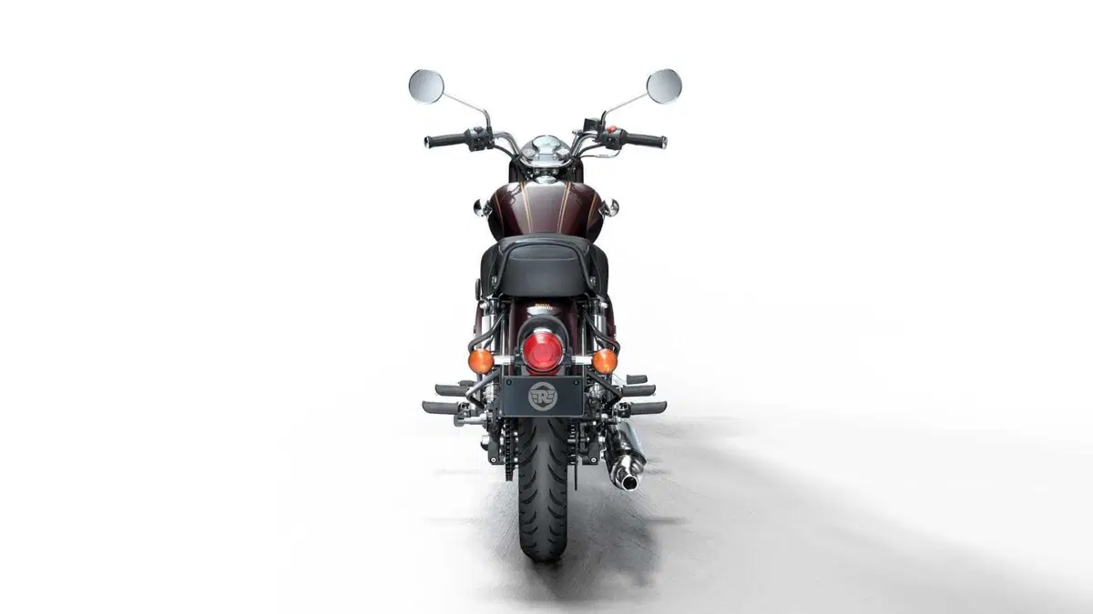 Royal Enfield presenta la nuova Bullet 350: eredità intramontabile  (20)