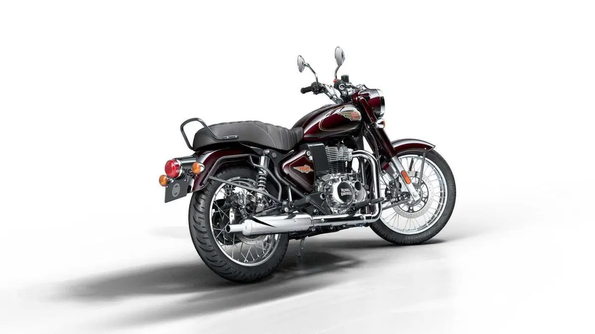 Royal Enfield presenta la nuova Bullet 350: eredità intramontabile  (28)