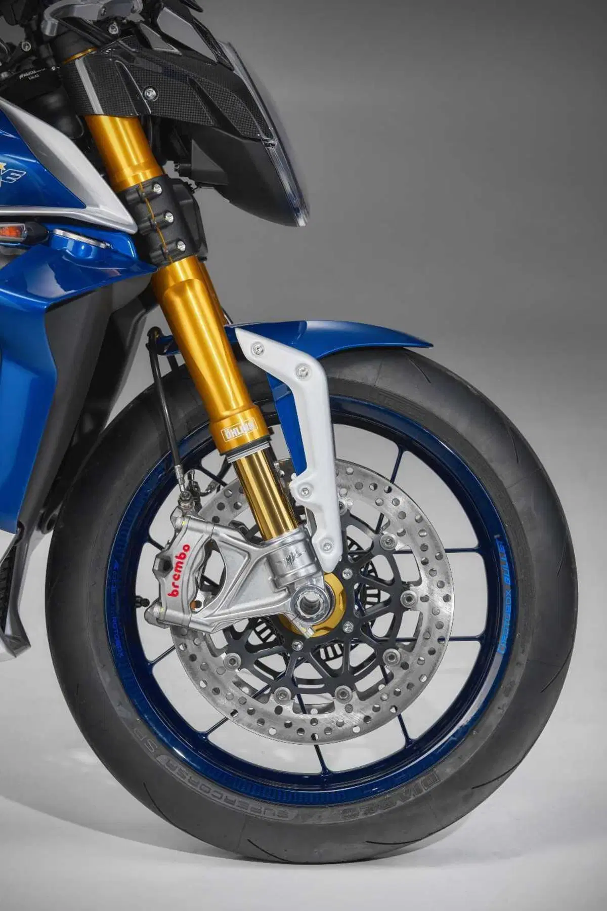 MV Agusta Brutale 1000 RR Assen: serie limitata in 300 esemplari (14)