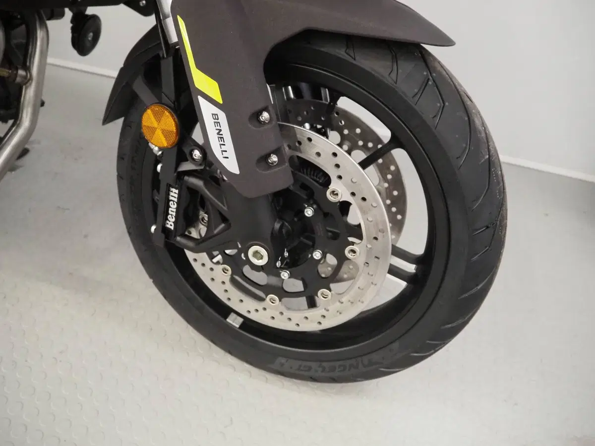 Benelli TRK 702 (2023 - 25) (7)