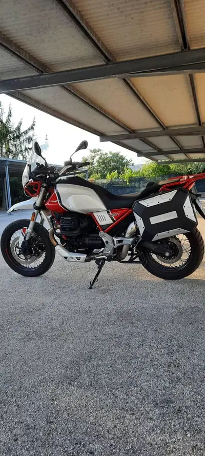 Moto Guzzi V85 TT Evocative Graphics (2019 - 20) usata