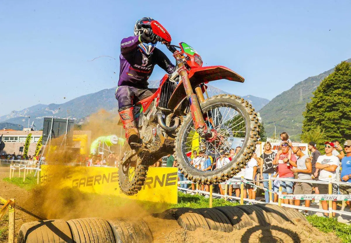 Assoluti d’Italia. È Steve Holcombe il monstre dell’Enduro… Italiano (4)