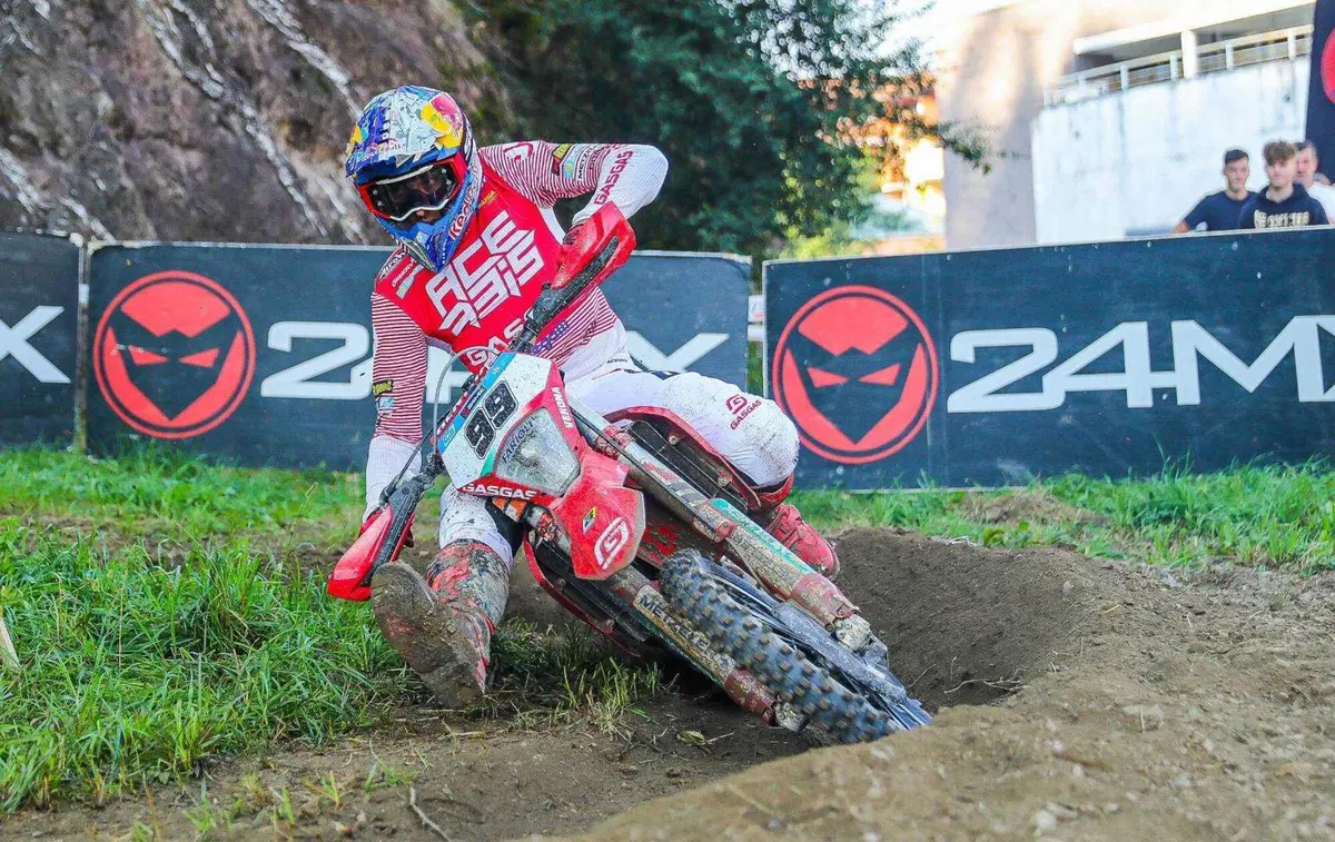 Assoluti d’Italia. È Steve Holcombe il monstre dell’Enduro… Italiano (22)
