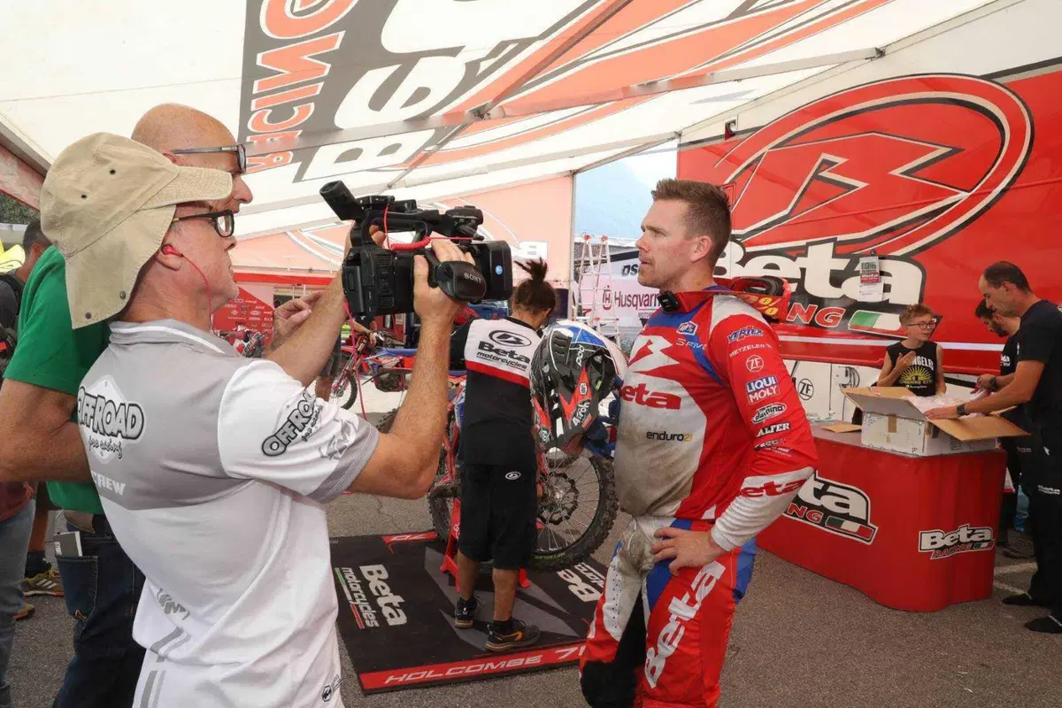 Assoluti d’Italia. È Steve Holcombe il monstre dell’Enduro… Italiano (23)
