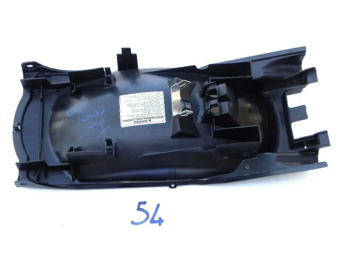 Parafango interno post. sottosella Honda CBF 500-6 (2)