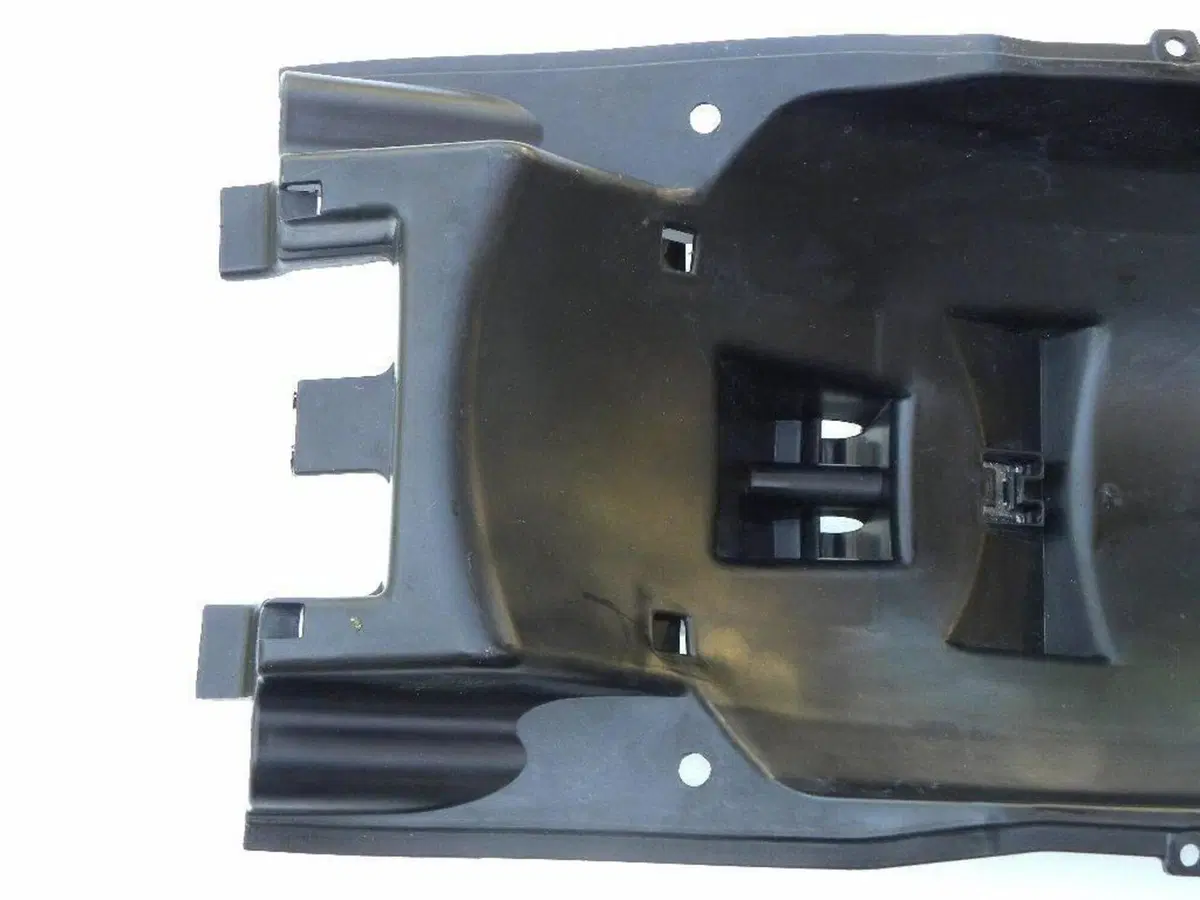 Parafango interno post. sottosella Honda CBF 500-6 (5)