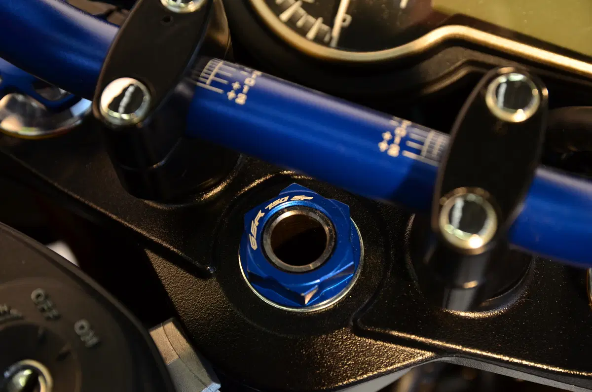Suzuki, nuova GSR 750SP (6)