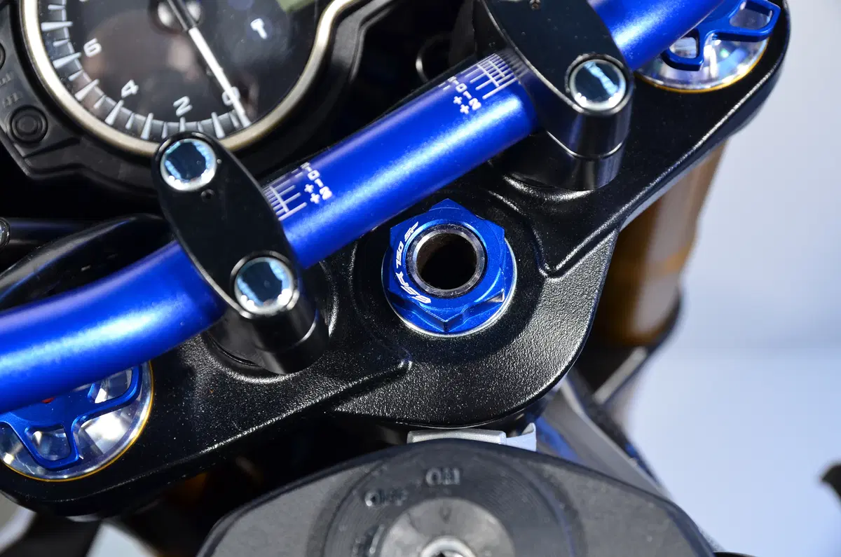 Suzuki, nuova GSR 750SP (10)