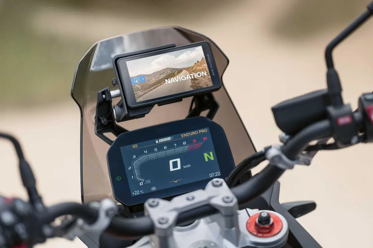 Navigazione: BMW Motorrad presenta il nuovo ConnectedRide Navigator
