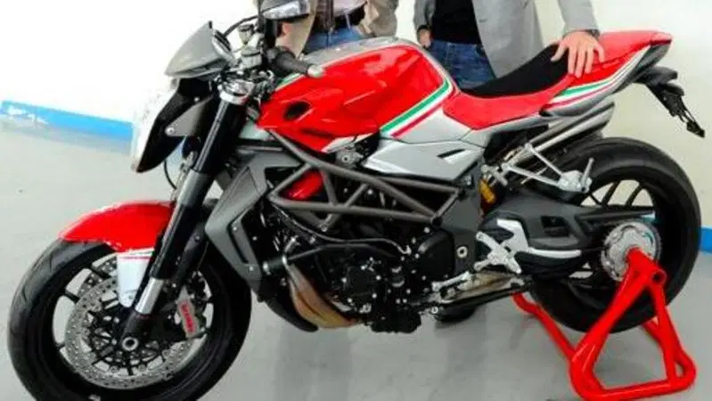 Le moto di Emanuele Filiberto di Savoia vanno all'asta: "Meglio che ne possa godere qualche appassionato"
