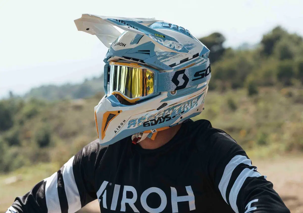 AIROH Aviator 3 Six Days Argentina