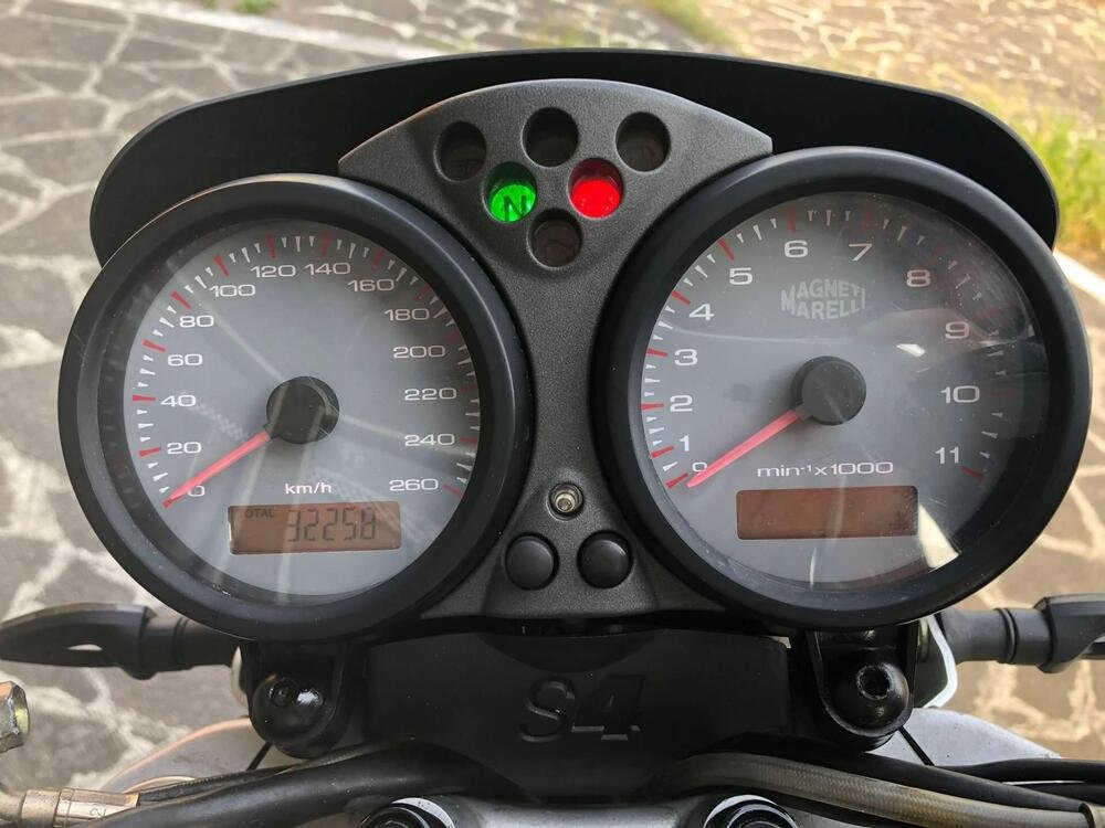 Ducati Monster S4 (2001 - 03) (4)