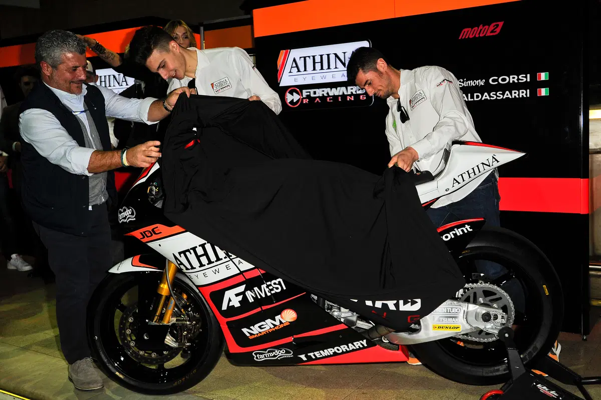 MotoGP. Athinà Forward punta a confermarsi campione Open 2015 (4)