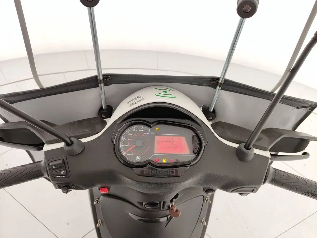 Piaggio My Moover 125 (2021 - 26) (7)