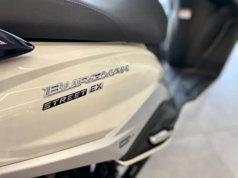 Suzuki Burgman Street 125 Executive (2023 - 26) (7)