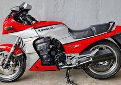 Kawasaki GPZ 900 R d'epoca
