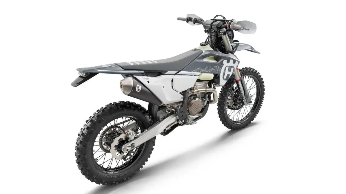 Husqvarna FE 350 FE 350 Pro (2024) (4)