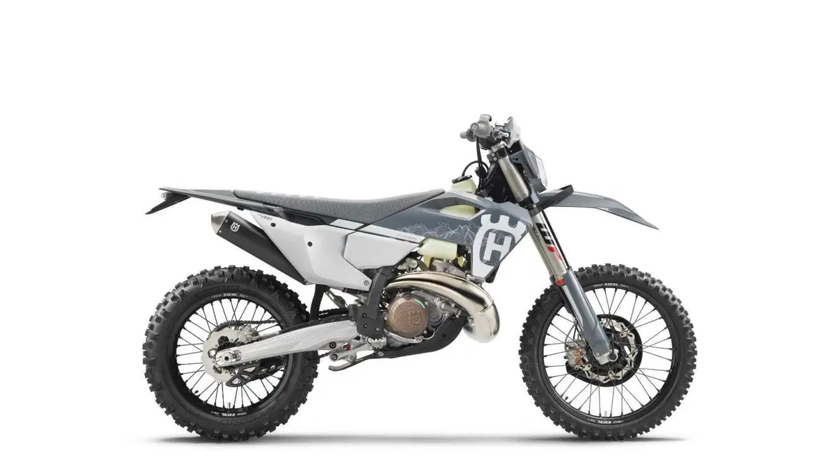 Husqvarna TE 300 TE 300 Pro (2024) (5)