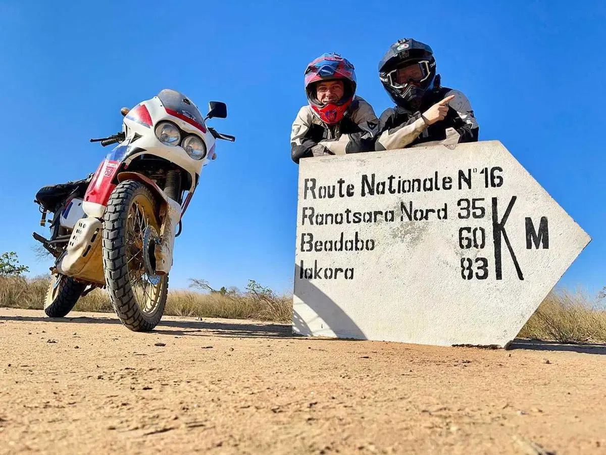 “The Road of Hope” in sella alle Honda XL750 Transalp Francesca e Maurizio sono partiti da Imperia per arrivare da Padre Floriano, in Madagascar (15)