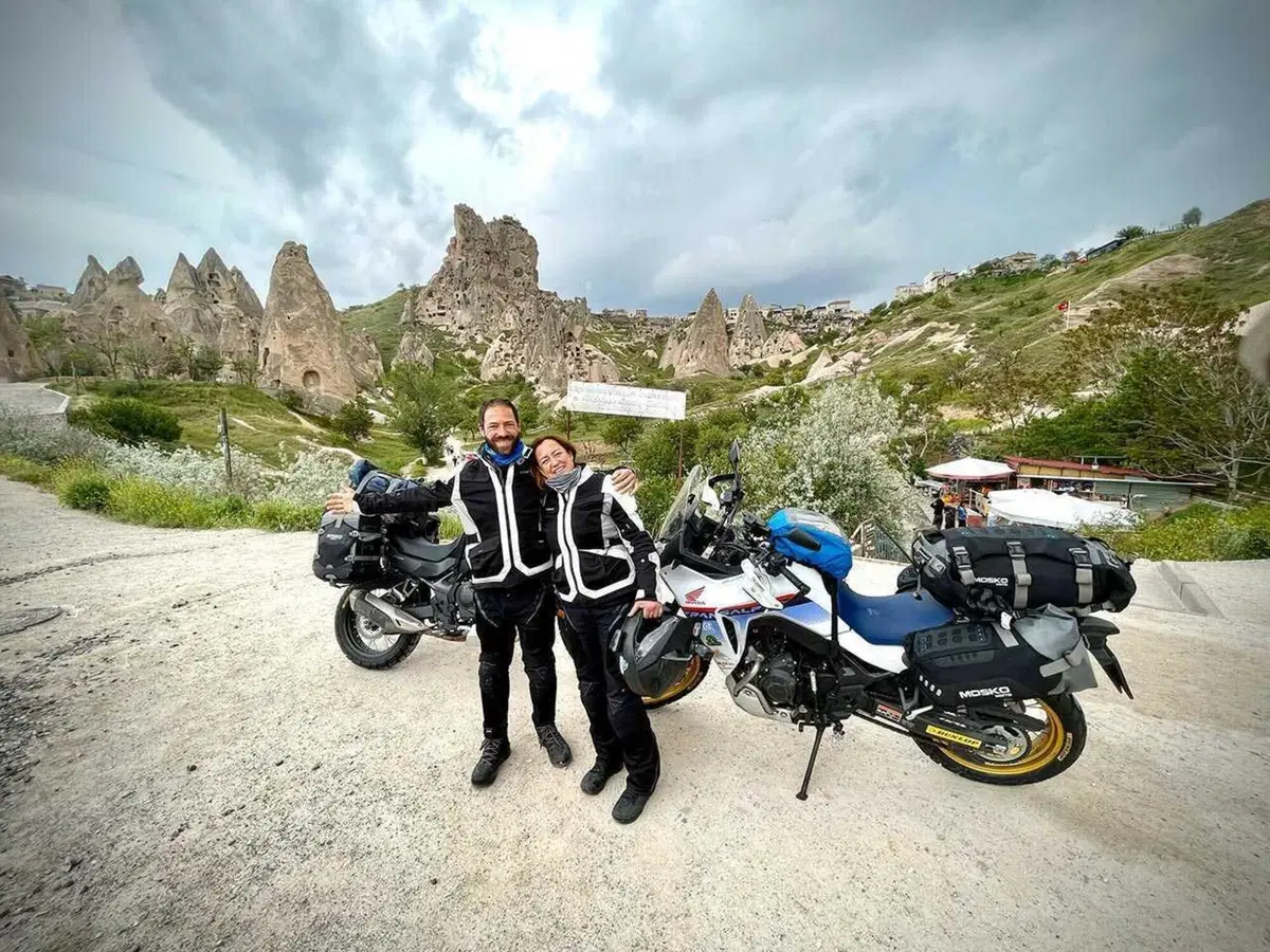 “The Road of Hope” in sella alle Honda XL750 Transalp Francesca e Maurizio sono partiti da Imperia per arrivare da Padre Floriano, in Madagascar (18)