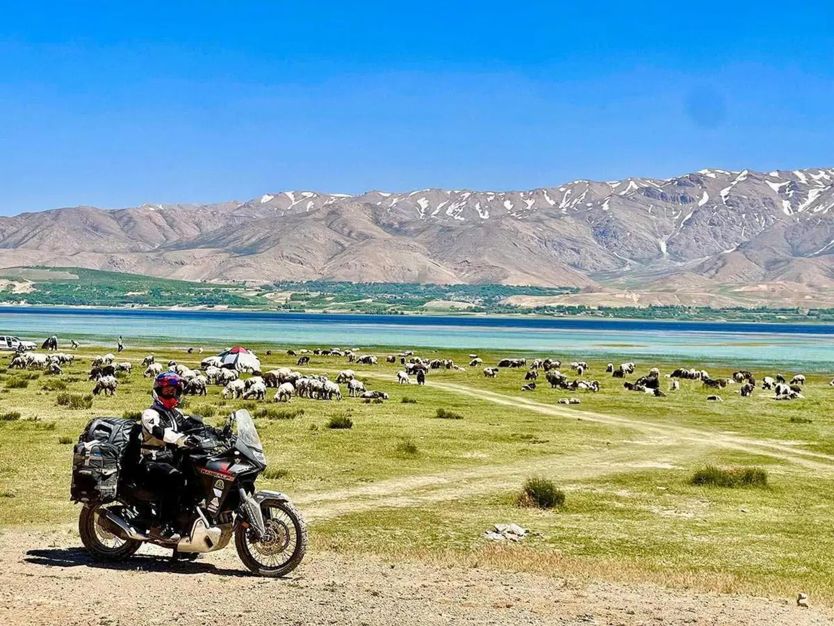 “The Road of Hope” in sella alle Honda XL750 Transalp Francesca e Maurizio sono partiti da Imperia per arrivare da Padre Floriano, in Madagascar (21)