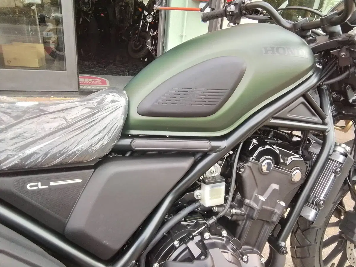 Honda CL500 (2023 - 24) (9)