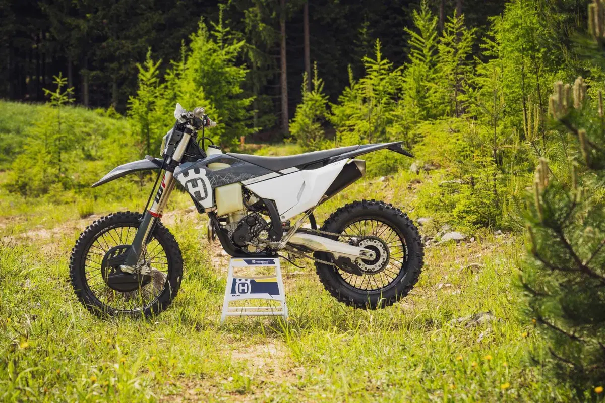 Husqvarna FE 350 Pro 2024 (9)