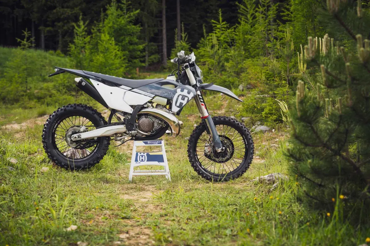 Husqvarna TE 300 Pro 2024 (9)