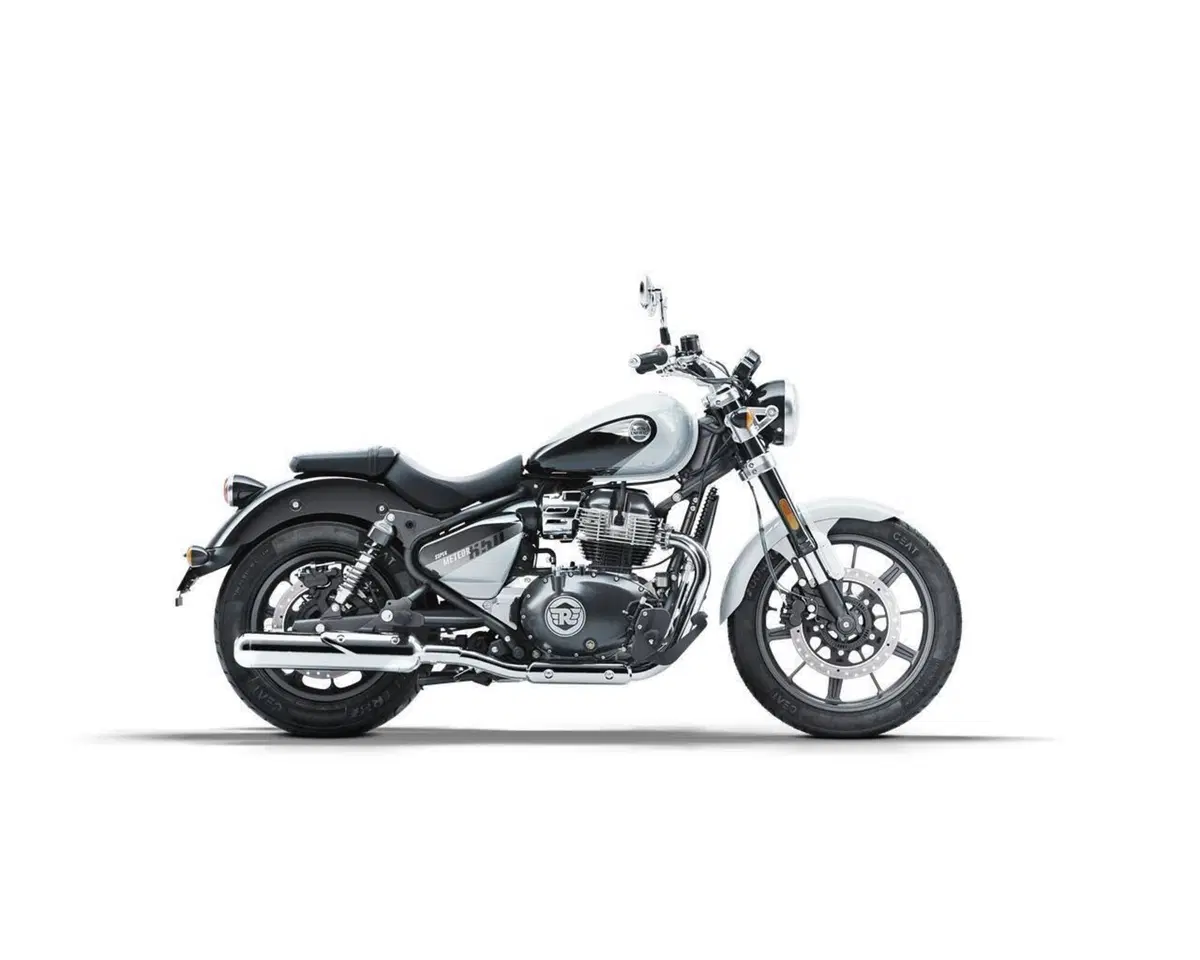 Royal Enfield Super Meteor 650 (2023 - 26) (6)