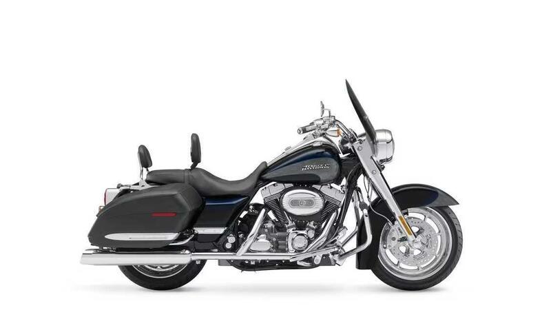 Harley-Davidson CVO - Custom Vehicle Operations Road King CVO (2008) - FLHRSE4