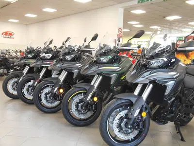 Benelli TRK 702 (2026) nuova