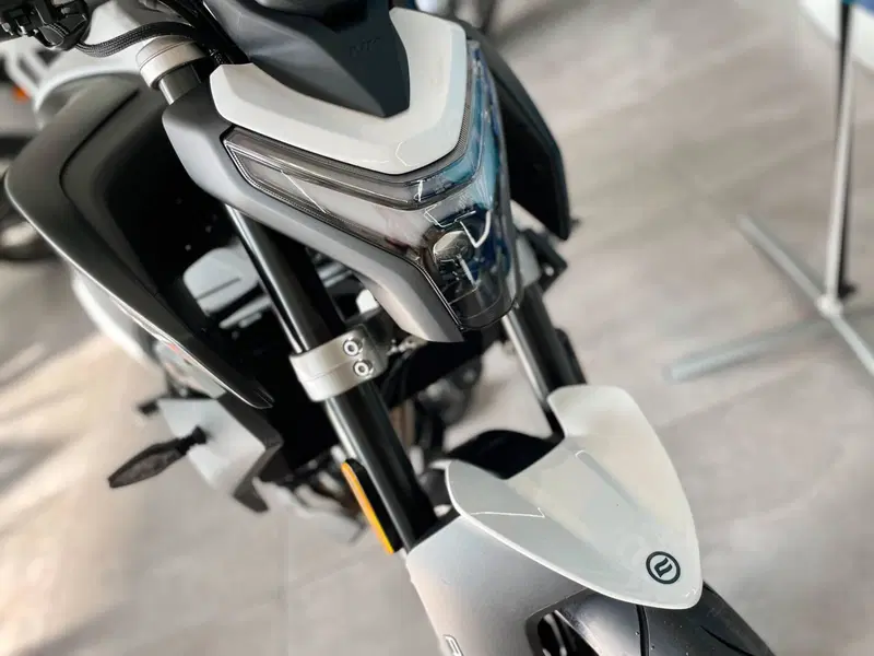 CFMOTO 450NK (2023 - 26) (8)